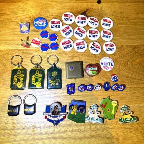 Vintage Estate Junk Drawer Lot - Picture 1 of 9